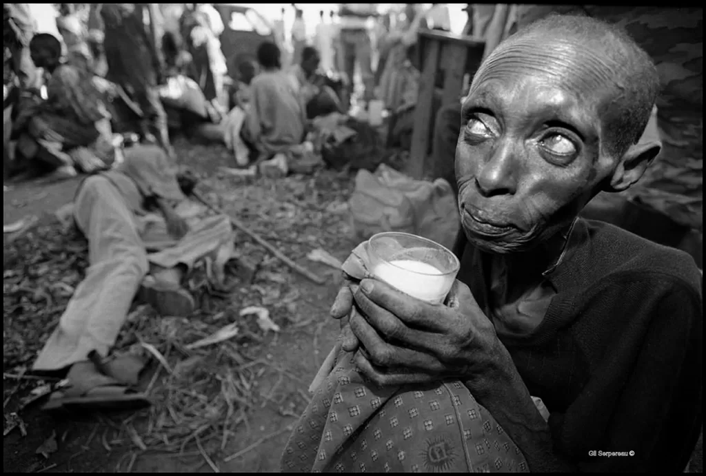 genocidio Ruanda

https://www.flickr.com/photos/gil_serpereau_photographe/23783589798

https://www.flickr.com/photos/gil_serpereau_photographe/